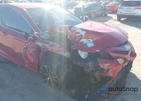 2019 Toyota Camry Se z USA, uszkodzony, nr VIN 4T1B11HK4KU197313